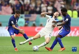 摩尔庄园前制作人做了国内首款“种田帕鲁”游戏